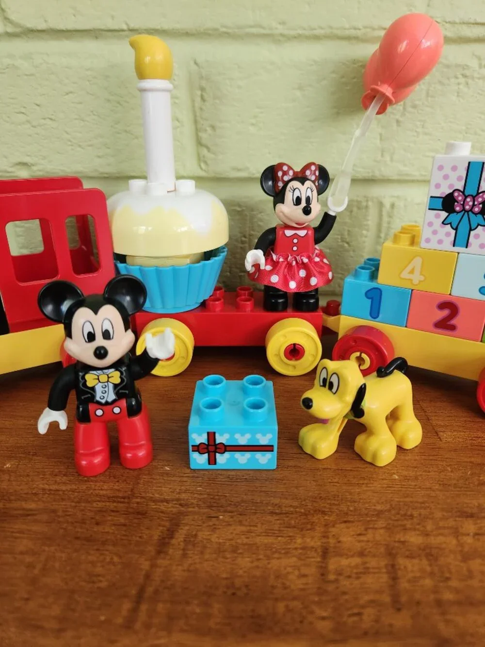 Lego Duplo Mickey Birthday Train Car Parade Disney 10941 Minnie Mouse Pluto T7
